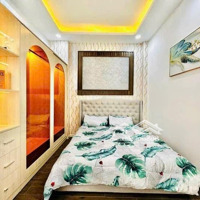 Nhà Ngộp Cần Ra Hàng Gấp Để Cho Gái Đi Du Học Nằm Ở Bùi Đình Túy P 24Diện Tích52M Giá Bán 2 Ty 500
