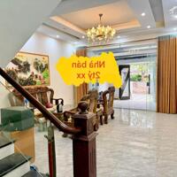 Bán nhà 3 tầng 123m2 tpd Gia du, tt Gia khánh, Bình xuyên. giá 2,x tỷ
