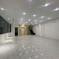 Cho Thuê Nhà Góc 2 Mặt Tiền Đường Hòa Hưng,P.12,Q10-Dt:15X10M,Hầm Lửng 3 Lầu St