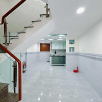 Bán Nhà Riêng 3 Tầng Xe Hơi Đỗ Cửa Tại Đường Hoàng Diệu, Quận 4, Giá Giảm Mạnh Chỉ Nhỉnh 6, Tỷ