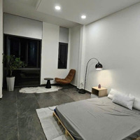 Nhà Mặt Tiền Cho Thuê 5. 2 Triệu/Phòng - Diện Tích 30M2 Trung Tâm Q10