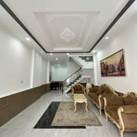 Sang gấp căn nhà tại Dạ Nam, Quận 8.Giá 4,5 tỷ/DT: 60m2. Sổ chính chủ. 1 trệt 2 lầu
