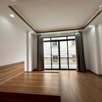 Sang gấp căn nhà tại Dạ Nam, Quận 8.Giá 4,5 tỷ/DT: 60m2. Sổ chính chủ. 1 trệt 2 lầu