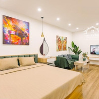 Căn Villa Gia Đình 3 Ngủ + 1 Sân Vườn Tầng Thượng. Vị Trí Cạnh Văn Miếu Quốc Tử Giám Và Lăng Bác