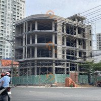 Tòa Nhà "Căn Góc" Mặt Tiền Lương Đình Của 11.2M*17M, 5 Tầng Suốt, Thang Máy, 250 Triệu/Tháng