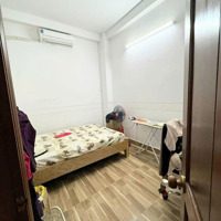Bán Gấp.theo Chồng Ra Nước Ngoài Sống Bán Lại Giá Rẻ Vì Sang Tháng Bay Rồi 50M2 (2Tỷ)