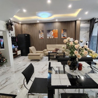 Nhà Đẹp Ở Ngay - Phố Vip Bồ Đề - Nội Thất Chất - View Thoáng Trước Sau