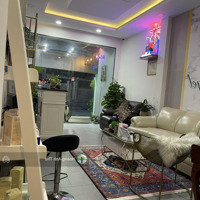 Mtkd Nguyễn Trọng Tuyển P15 Phú Nhuậndiện Tích3,8 X 23 - Trệt 3 Lầu Nhà Mới, Ntcc Giá Bán 20 Tỷ