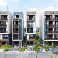 Masterise Homes Mở Bán Nhà Phố Vườn - Với 3 Mặt Giáp Sông - Diện Tích Nhỏ Nhất 7X19 Trở Lên