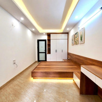 Bán Nhà Ngõ 141 Giáp Nhị Gần Bờ Sông Sét, Cách Ô Tô Tránh Nhau 10M 30/33M2X5T Full Nội Thất