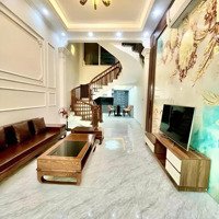 Hàng Hiếm Bán Nhà Riêng 40M2 Tại Cách Mạng Tháng Tám, P. 4, Tân Bình, Hcm