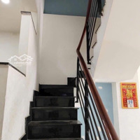 Nhà 2 Tầng 3Pnhẽm Xe Hơiđường Lò Lu, 3,8 Tỷ, 60M2, 3 Phòng Ngủ 2 Vệ Sinh Quận 9