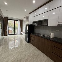 Ưu Tiên Người Nước Ngoài, Hộ Gia Đình Nhỏ, Người Thuê Lâu Dài, Ổn Định