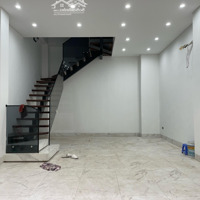Cho Thuê Nhà Nguyên Căn - Mặt Phố Quán Thánh. Diện Tích: 50M2 X5 Tầng. Mt: 5,7M. Liên Hệ: 091 339 8001