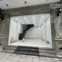 Cho Thuê Nhà Nguyên Căn - Mặt Phố Quán Thánh. Diện Tích: 50M2 X5 Tầng. Mt: 5,7M. Liên Hệ: 091 339 8001