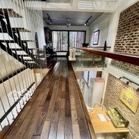 Bán Nhà Phố Tư Đình-Hơn 5 Tỷ-Dân Xây-5 Tầng Ô Chờ Thang Máy - Gần Ô Tô - Thiết Kế Hiện Đại-Full Nội