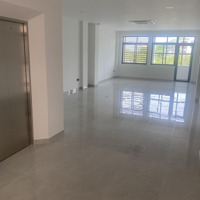 Cho Thuê Căn Góc 2 Mặt Tiền Đường D1 Vị Trí Siêu Đẹp Giá Thuê 150 Triệu/Tháng