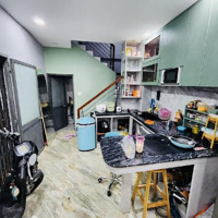 Nhà Đẹp, Lô Góc, Hẻm 5M Xh Đậu Cửa - Hoà Hảo - 29/31M2, 3Tầng - 6.2Tỷ