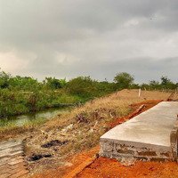 Bán Miếng Đất Vườn Ven Kênh Nước Mát Mẻ Chỉ 500 Triệu Gần Nút Giao Cao Tốc Phan Thiết