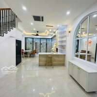 Nhà 3 Tầng, Thiết Kế Hiện Đại Nội Thất Cao Cấp Đường 18M Gần Hồ Bơi Gói 8 Mỹ Gia - Chỉ 6,5 Tỷ