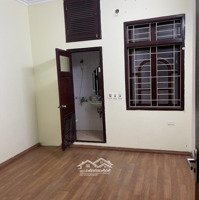 Cho Thuê Nhà Phân Lô Ngõ 61 Lạc Trung,Diện Tích40M X 4 Tầng,Mặt Tiền4M, Tầng Chia 2 Phòng, Giá Bán 16 Triệu