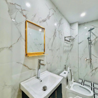 Nhà Vip Bàu Cát,Tân Bình,Hẽm Xe Hơivô Nhàdiện Tích52M2 X 2 Tầng, Sân Thượng. Giá Bán 4 Tỷ, Có Hợp Đồng Thuê