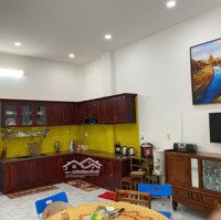 Bán Biệt Thự Sân Vườn Mini Phường Vĩnh Hòa Cách Biển 1Km,Diện Tích206M2, 150M2 Thổ, Nhà 2 Mặt Tiền 6.3Tỷ