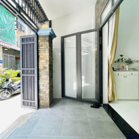 Chủ Ký Gửi Nhà Trường Sa, Phú Nhuận, 40M2, Hxh, Full Nội Thất, Gần Chợ, Liên Hệ: 0922811690 Ngân