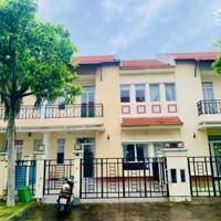 Cho thuê căn biệt thự The Oasis KDC Việt Sing Thuận An Bình Dương