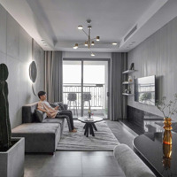Cần Cho Thuê Căn Hộ Quận 4 Saigon Royal 88M2 View Đẹp. Liên Hệ: 0909024895