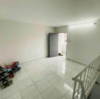 Nhà Mới Ở Ngay, Sát Vincom Nam Long, 3 Tầng, Ngang 4,5M. Chỉ Hơn 6 Tỷ