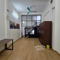 Khâm Thiên, Đống Đa.diện Tích38/46M2 X 4 Tầng,Mặt Tiền4M, Giá Bán 6,6 Tỷ. Lô Góc, Ngõ Thông.