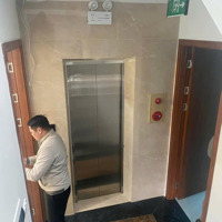 Siêu Phẩm Ccmn 7 Tầng Thang Máy, Nội Thất Mới Kính Koong Mặt Tiền Siêu Rộng - Dòng Tiền 70 Triệu/Tháng