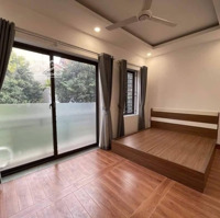 Bán Nhà Cổ Nhuế. 30M2, 5 Tầng, Mặt Tiền Rộng. Dân Xây Tâm Huyết. Gần Ô Tô Giá Chưa Đến 6 Tỷ.
