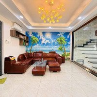 Bán Nhà Cho Thuê 37 Triệu/Th Phó Đức Chính - Nguyễn Thái Bình - Q1. 82.16M2(5.2X15.8)