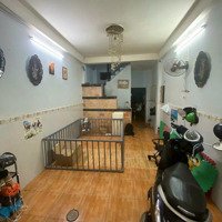 Bán Gấp Nhà 3 Tầng Hẻm Đoàn Văn Bơ, Cn 42,3M2, Ngang 3,8M - Giá Thấp Hơn Giá Thị Trường