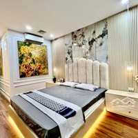 Bán Nhà Tập Thể Giảng Võ, Ba Đình, 85M2, 2 Ngủ, 2 Vệ Sinh 2 Ban Công, Ô Tô Đỗ Cửa, Nhà Đẹp, Ở Ngay