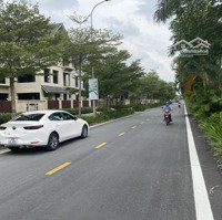 Bán Nhanh Căn Biệt Thự Lô Góc 432M Full Nội Thất Tại Dự Án Sunny Garden City ,Sài Sơn , Quốc Oai