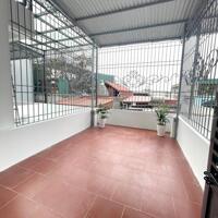 Bán nhà Định Công Thượng, Hoàng Mai, 37m2, 5 tầng, thang máy, full nội thất, 9.35 tỷ
