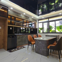 Nhà Mặt Phố 70M2 1 Trệt 3 Lầu.