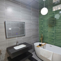 Nhà Mặt Phố 70M2 1 Trệt 3 Lầu.
