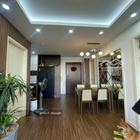 Cần Bán Căn Hộ 67M2, 2 Phòng Ngủ2Vs, Full Đồ Đẹp, View Hồ, Chung Cư Vinhomes D''capitale. Giá Chỉ 5.5 Tỷ