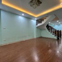 Cho thuê nhà ĐẸP KĐT Văn Khê 50m x 5 tầng chỉ 17 triệu 0903409888