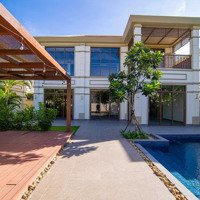 Bán Biệt Thự Biển 2 Pn Fusion Villas Đà Nẵng, Chiết Khấu Tối Đa 25%, Sở Hữu Lâu Dài, Tặng Nội Thất