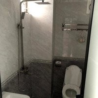 Chính Chủ Cho Thuê 2 Tầng 2 Mặt Tiền Trần Hưng Đạo