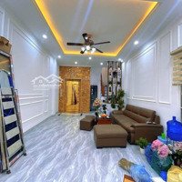 Bán Nhà Phố Đào Tấn Ba Đình 7 Tâng Thang Máy Ngõ Thông Gần Phố Gần Ô Tô Nhà Mới Đẹp Ở Luôn.
