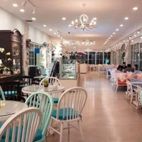 Hiếm Có! Cho Thuê Nhà Mặt Phố Nguyễn Hữu Huân, Diện Tích 150M, Lô Góc Mặt Tiền 15M, Giá Chỉ 52 Triệu