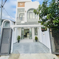 Chuyển Nhượng Căn Nhà Mới 2 Tầng Xã Vĩnh Phương Nằm Khu Dân Cư Giá Cực Tốt