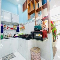 Bán Nhà Hoàng Diệu Quận 4 - 3 Tầng - 33M2 - 3 Tỷ Nhỉnh - Hẻm 4M - Khu Dân Trí Cao