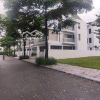 Bán Biệt Thự Song Lập- Đối Diện Công Viên-Sát Vành Đai 4-Ô Chờ Thang Máy-Giá Đầu Tư